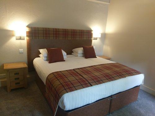Benleva Hotel Drumnadrochit Exterior photo